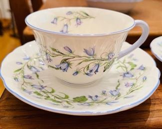 Beautiful Set of Fine Bone China 
    Shelley England “Harebell”
Service for 10 