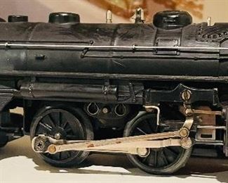 Vintage Lionel Train Set Engine
   Super Heavy!!