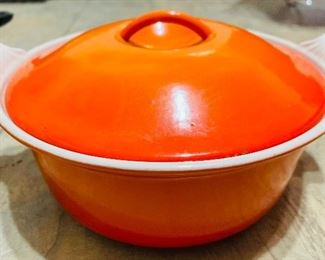 Vintage #25 ale Creuset Flame Red Covered Dutch Oven