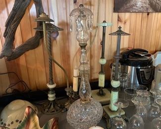 Lots of Lamps & Lamp Parts