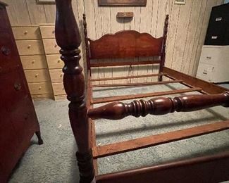 Full Size Antique Bed