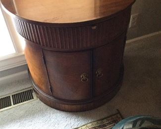 HENERDON DEMITASSE CABINET