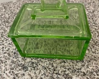 DEPRESSION GLASS CIGARETTE BOX,RARE