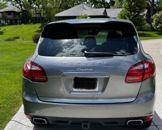 2011 PORSCHE Cayenne - 41,000 Miles