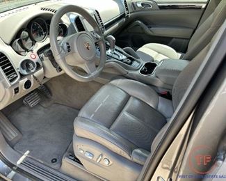 2011 PORSCHE Cayenne - 41,000 Miles