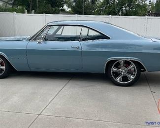 1965 Chevy Impala 283 - Restored and Upgraded