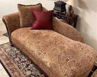 Chaise Lounge. Measures 71"L x 34"W x 33"H.