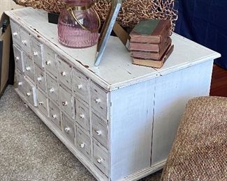 Shabby Chic distressed accent table with multiple drawers