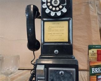 VINTAGE STYLE PHONE