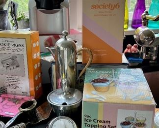 Assorted Kitchen Gadgets!