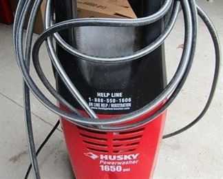 Husky Power-washer