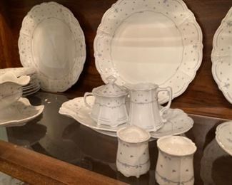 Fleur De Lis-Blue by Tirschenreuth - 12 piece place setting