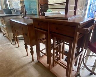 Nesting Table with 2 Chairs on wheels