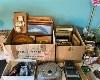 Photo frames, Hair Dryer, Alarm Clock/CD Player