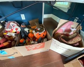 Thanksgiving and Halloween decorations - sold as box lots