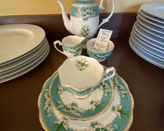 Luncheon set with Coffee Pot and sugar/creamer