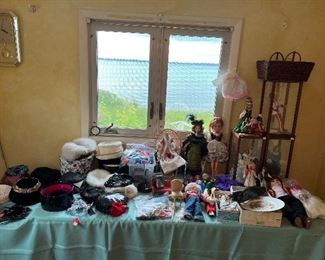 vintage hats and dolls