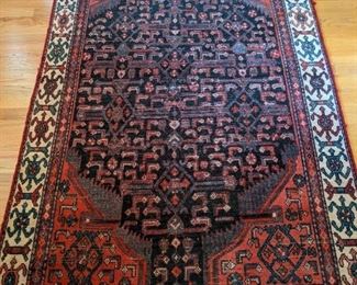 Vintage hand-woven Persian Lilihan Sarouk, measures 4' x 6' 9".