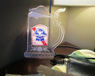 Vintage light up beer sign