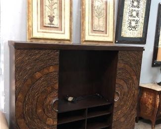 Entertainment Center and art Orlando Auction