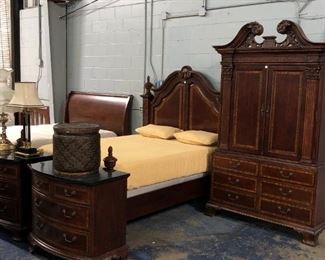 Queen bedroom suite with armoire  and nightstands. For Sale Orlando Auction