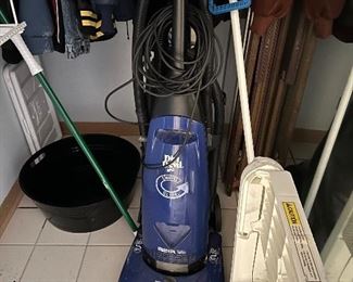 Vacuum, Dirt Devil