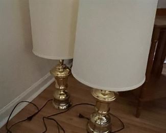 2 sturdy brass lamps
