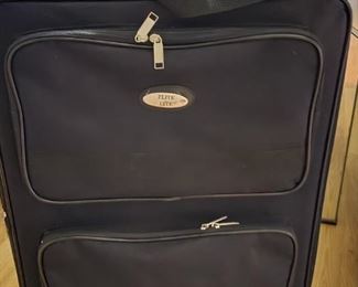 Flight life very large suitcase