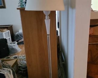 Silver and white vintage standing lamp.  2 floor standing lamps and 2 matching dresser lamp!  Great set