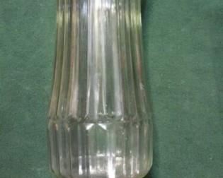 Vintage Hoosier Glass Vase 10 " Tall