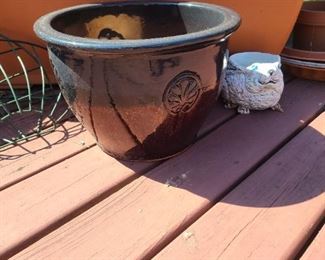 Ceramic pot and Bunny pot