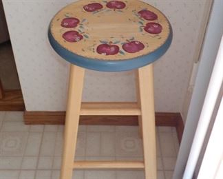 APPLE STOOL