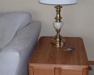 END TABLE - BRASS LAMP