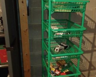 GREEN BASKET ON WHEELS