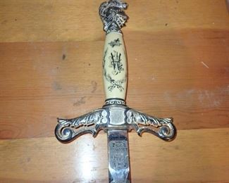 KNIGHTS TEMPLAR SWORD / CASE / LEATHER CARING CASE