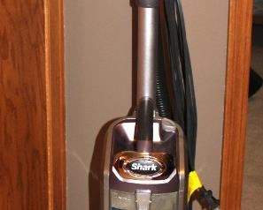 Shark Rotator Powered Lift-Away Vacuum