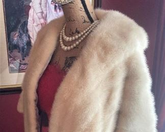 White mink collared stole