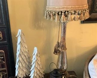 Fringed shade lamp