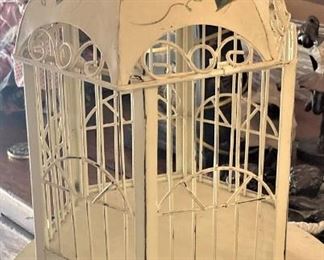 Bird cage