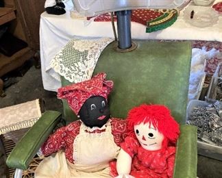 Small enough to share the vintage hair dryer