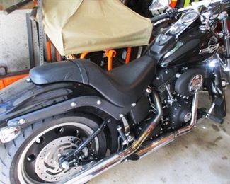 2006 Harley Davidson Bike - 14000 miles on it.