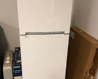 Whirlpool Refrigerator... $140