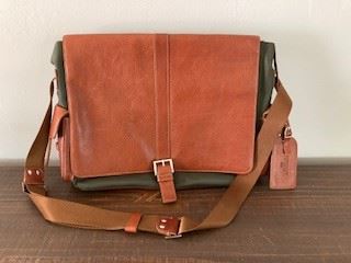 Bosca Leather Laptop Bag 17x13x4