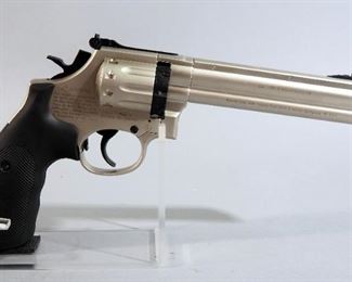 Smith & Wesson 686 Co2 Air Revolver SN# S31611688, With Steel Rotary Mags, In Original Hard Case
