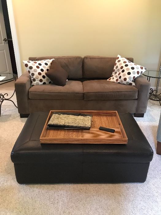 NEW JERSEY ESTATE AND MOVING SALES IN SUMMIT... starts on 7/29/2022