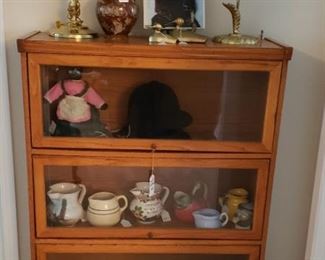 Oak lawyer bookcase, lamps, pottery