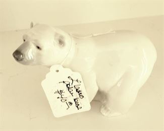 Lladro polar bear