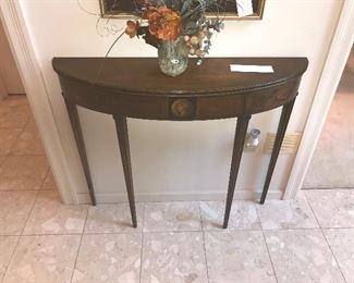 Items Located In The Entry