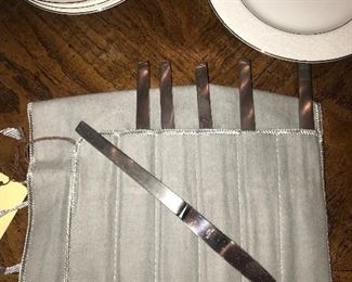 Items Located In The Dining Room