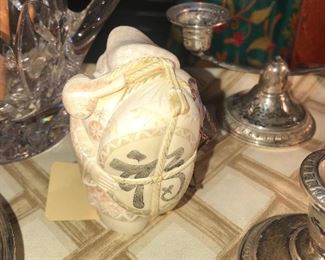 Items Located In The Family Room